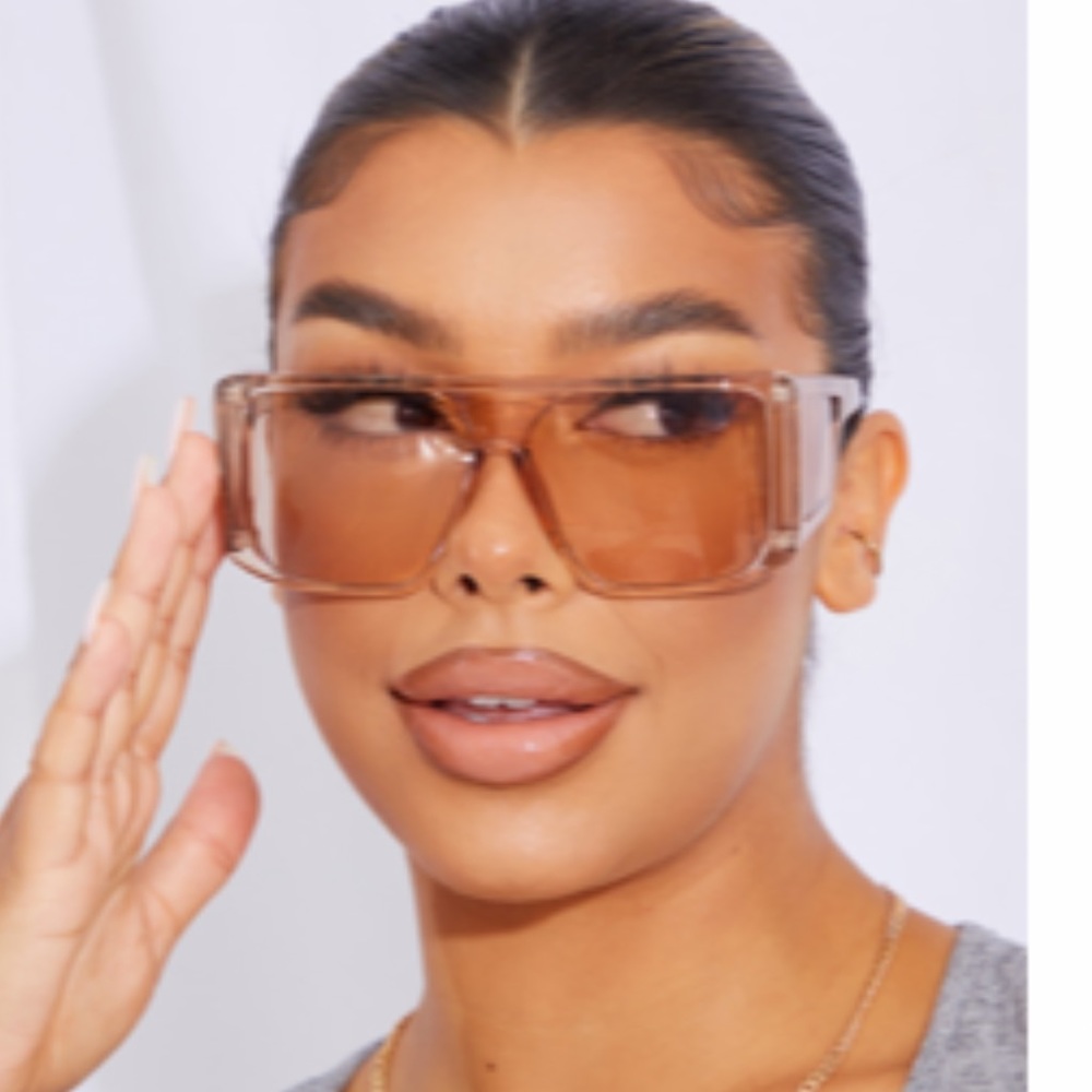 PrettyLittleThing